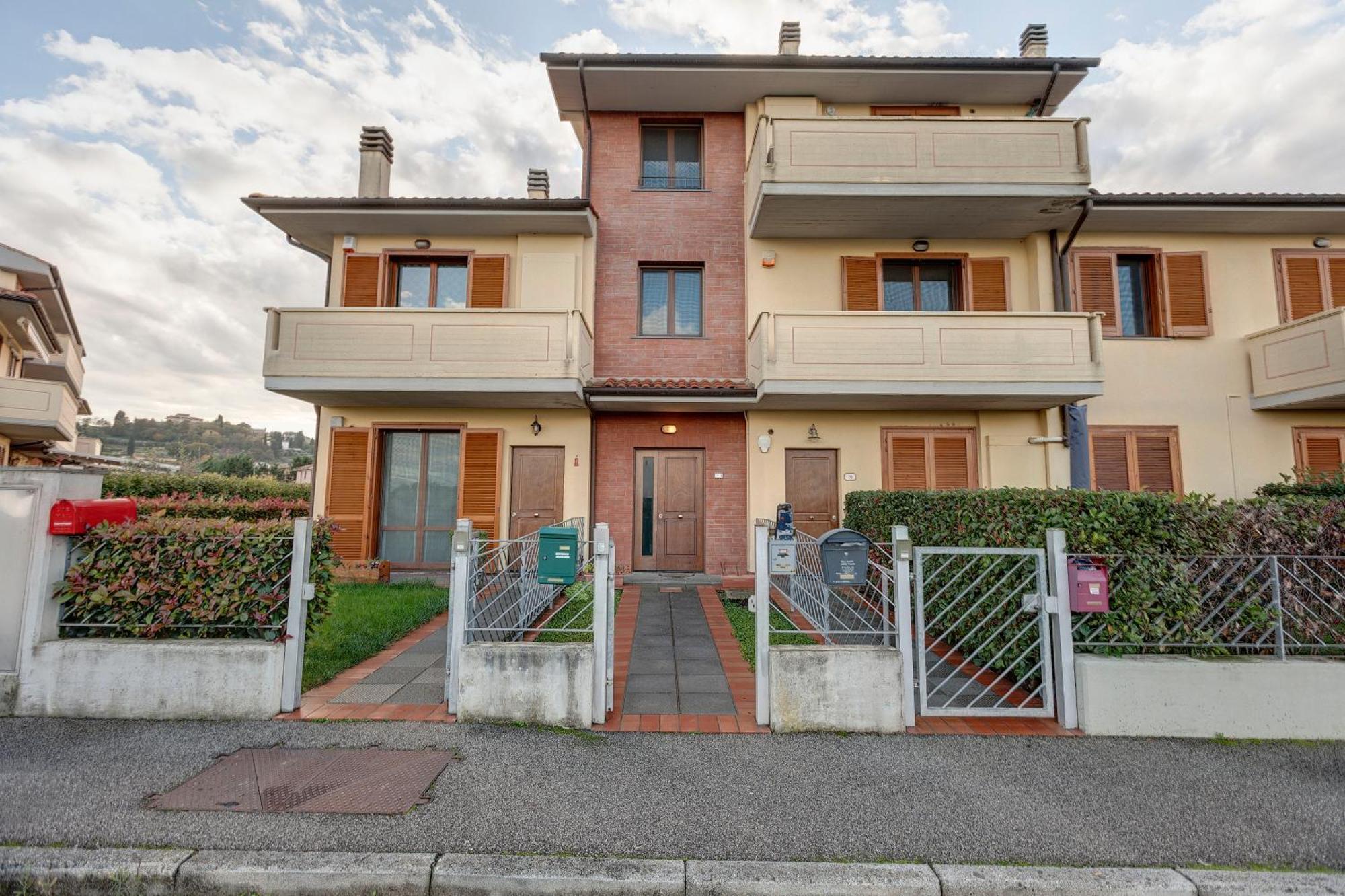 A Casa Di Anna Apartment San Miniato Luaran gambar